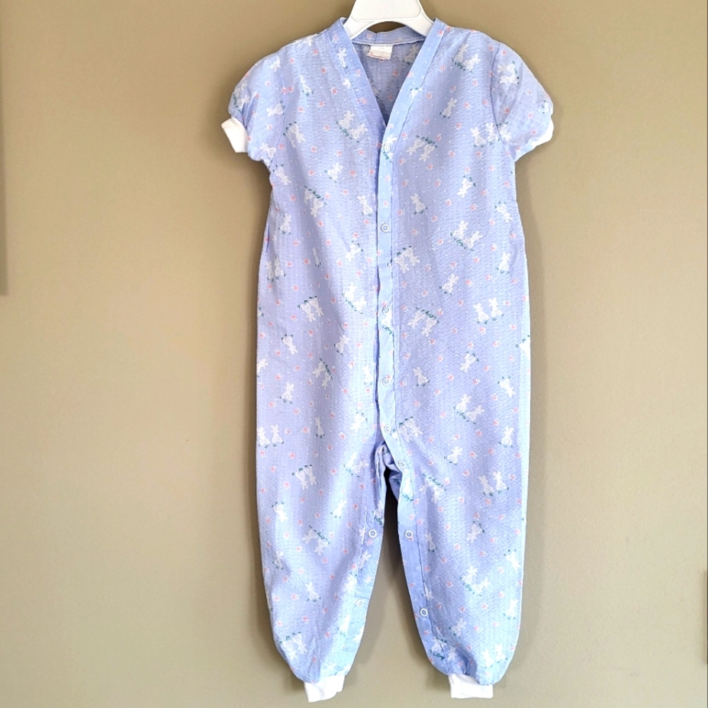 Vintage light blue bunny print seersucker one piece pajama